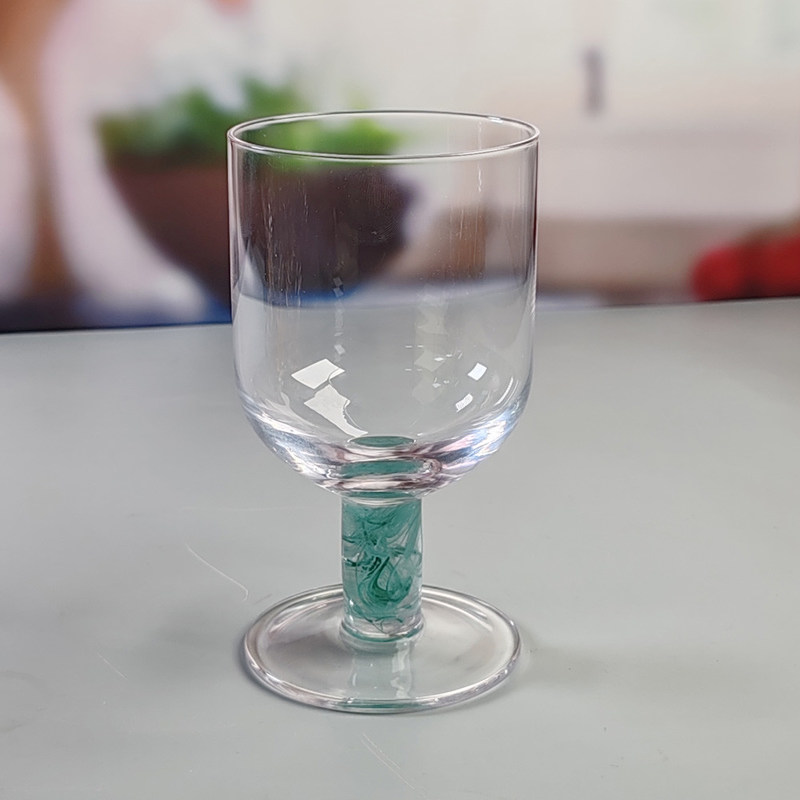 chất lượng Mexican Confetti Design Elegant Water Goblets Luxury Hand Blown Confetti Cocktails Glass Cup Romantic Short Stem Wine Glasses nhà máy sản xuất