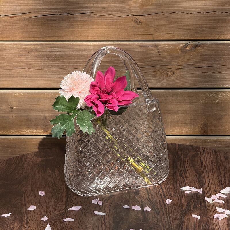 chất lượng Hand-Blown Diamond Pattern Glass Handbag Vase - Versatile Decorative Centerpiece for Home & Wedding Decor nhà máy sản xuất