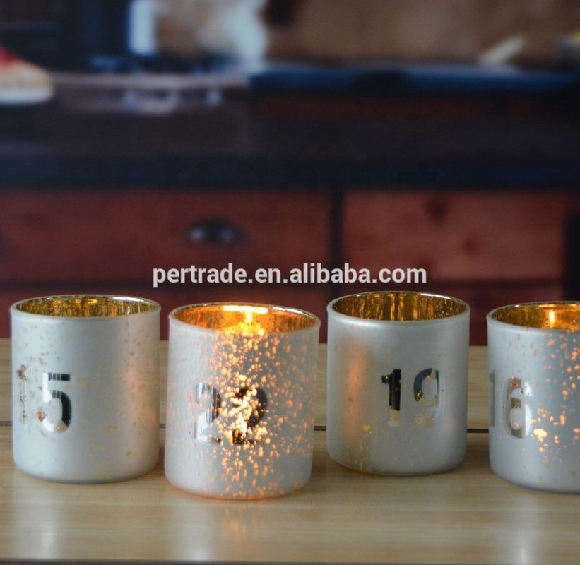 chất lượng Electroplated Matte Glass Candle Holders With Morden Pattern nhà máy sản xuất