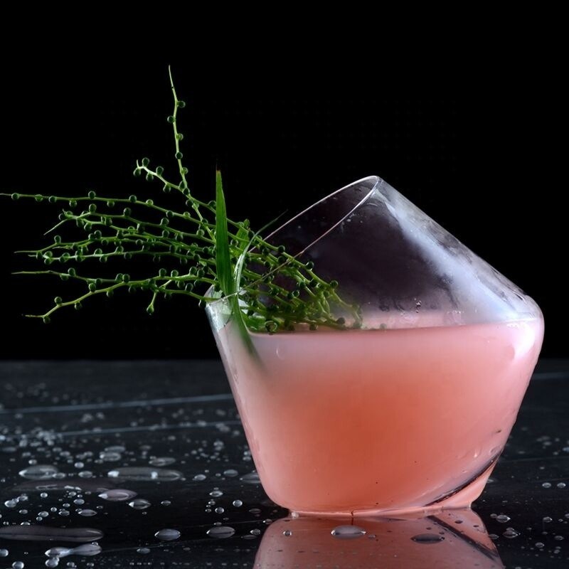 chất lượng New Style Unique Shaped Crystal Whiskey Glasses , Tumbler Drinking Glass For Home nhà máy sản xuất