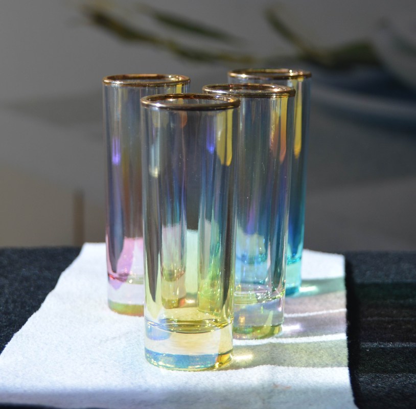 chất lượng Personalized INS Gradient Color Gold Rim Unique Shot Glass Set nhà máy sản xuất