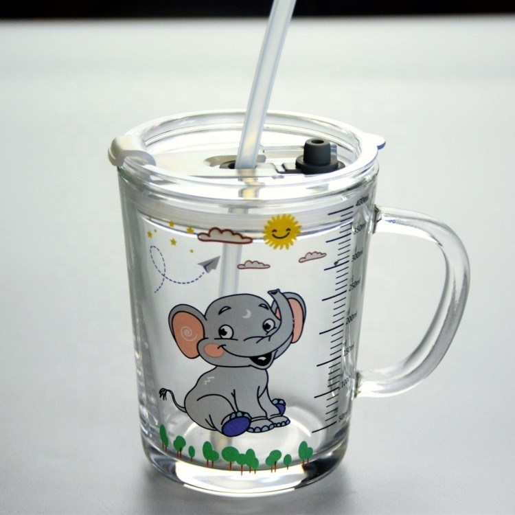chất lượng Cartoon Crystal Drinking Glass With Lid And Silicate Straw nhà máy sản xuất