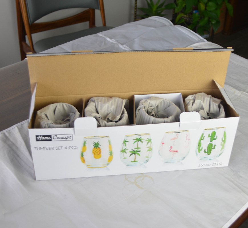 chất lượng Hand Painted Gold Rim Wine Glass Tumbler With Color Decal nhà máy sản xuất