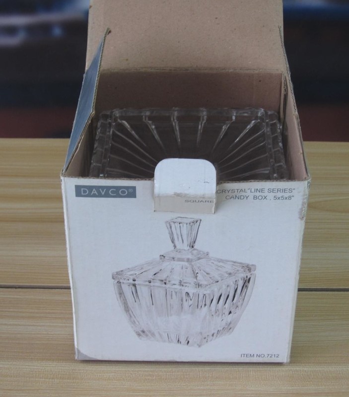 chất lượng Square Optic Stripes Glass Storage Jars For Candy nhà máy sản xuất