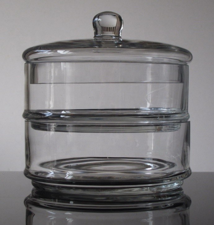 chất lượng Handblown 3 Layer Stackable Storage Jars With Lids nhà máy sản xuất
