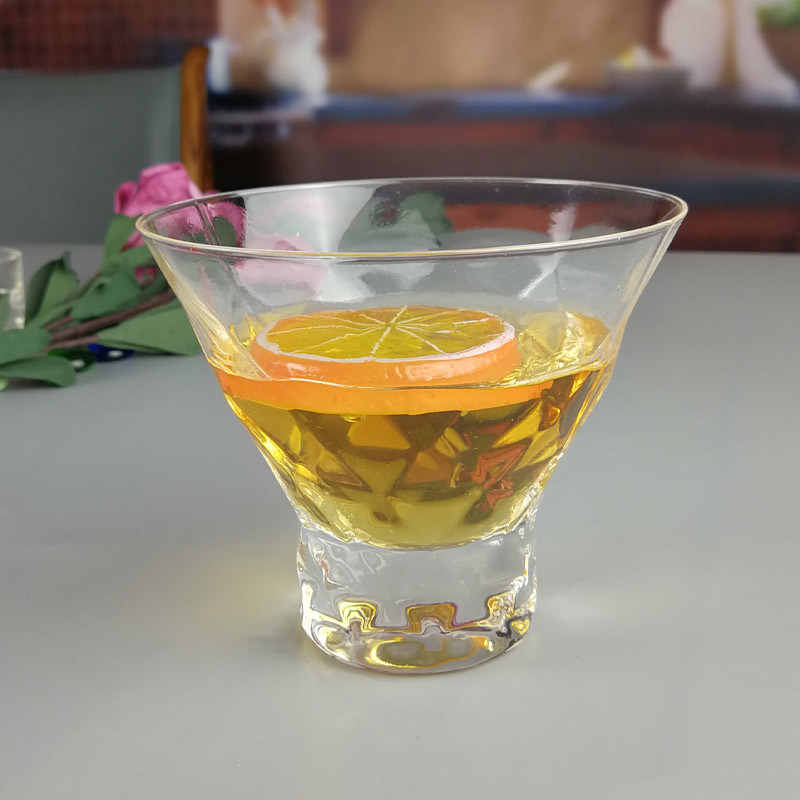 chất lượng Lead Free Crystal Cocktail Glasses With Optical Diamonds Design nhà máy sản xuất