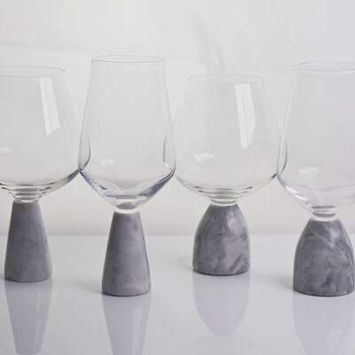 chất lượng Hand Blown Crystal Wine Glass with Modern Gray Marble Stem Base Ultra Clear Bowl Perfect for Dinner Parties and Everyday nhà máy sản xuất