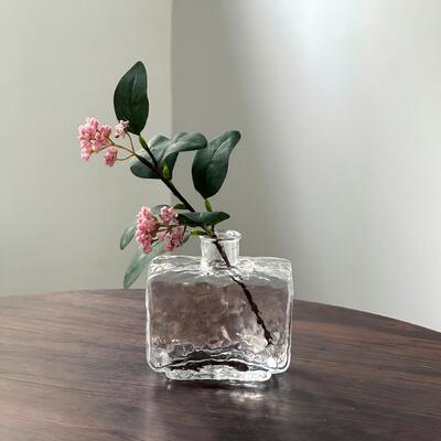 chất lượng Rectangular Clear Hammered Glass Vase - Modern Minimalist Decorative Flower Vase for Table Centerpiece nhà máy sản xuất