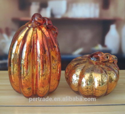 chất lượng Pumpkin Lantern Antique Glass Candle Holders For Halloween nhà máy sản xuất
