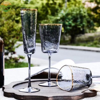chất lượng Hammer Texture Crystal Wine Glass In Triangle Shape nhà máy sản xuất