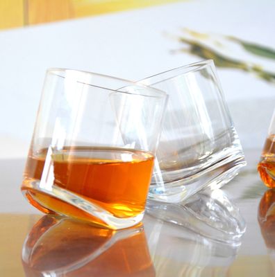 chất lượng Lead Free Slanted Bottom Round Whiskey Tasting Glasses nhà máy sản xuất