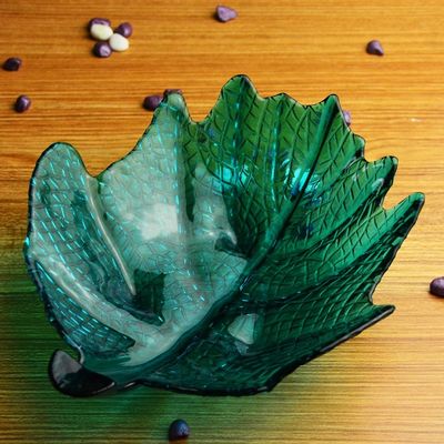 chất lượng Maple Leaf Unique Decorative Charger Plates For Snack nhà máy sản xuất