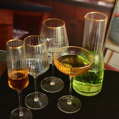 chất lượng Customize Gold Rim Optical Stripes Crystal Cocktail Glasses nhà máy sản xuất