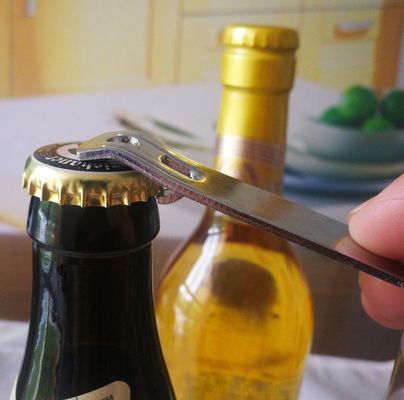 chất lượng Embossed Brands Logo Vintage Stainless Steel Bottle Opener nhà máy sản xuất