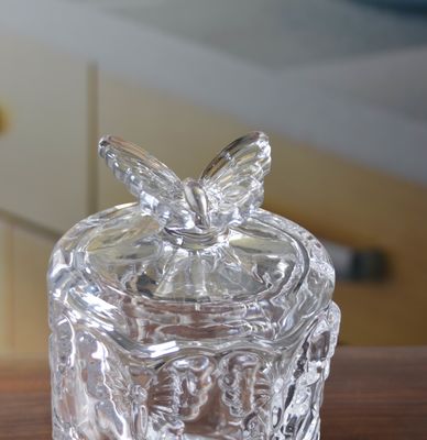 chất lượng Butterfly Embossed Creative Crystal Glass Storage Jars nhà máy sản xuất